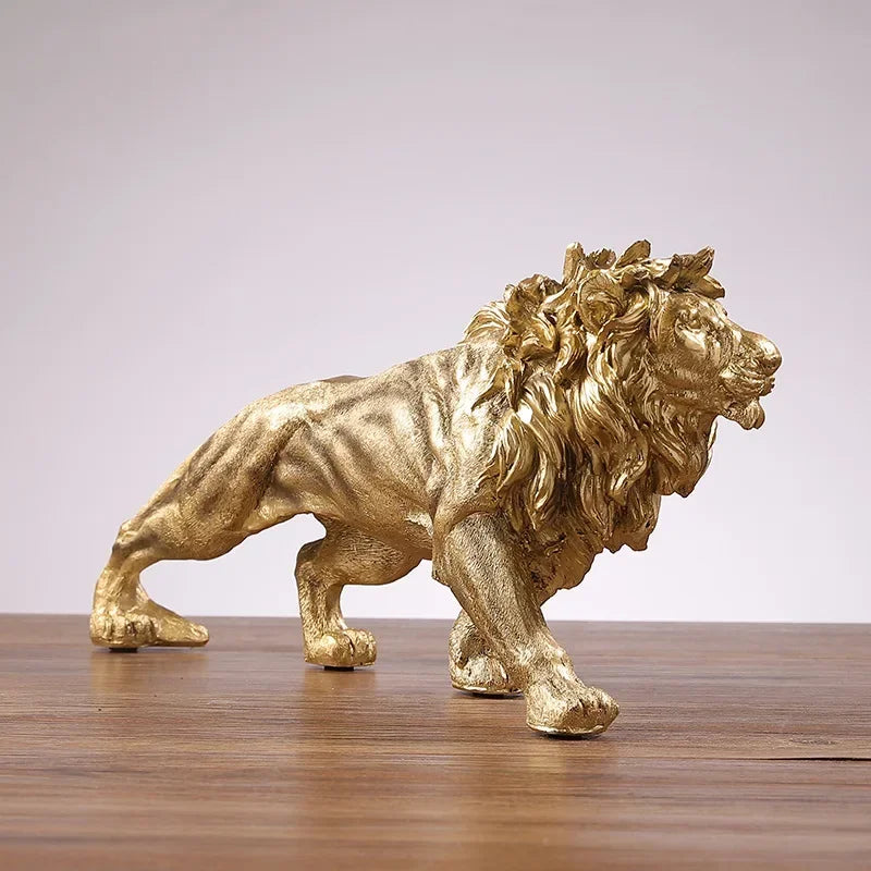 Golden Lion King Noble Luxury to Attract Wealth