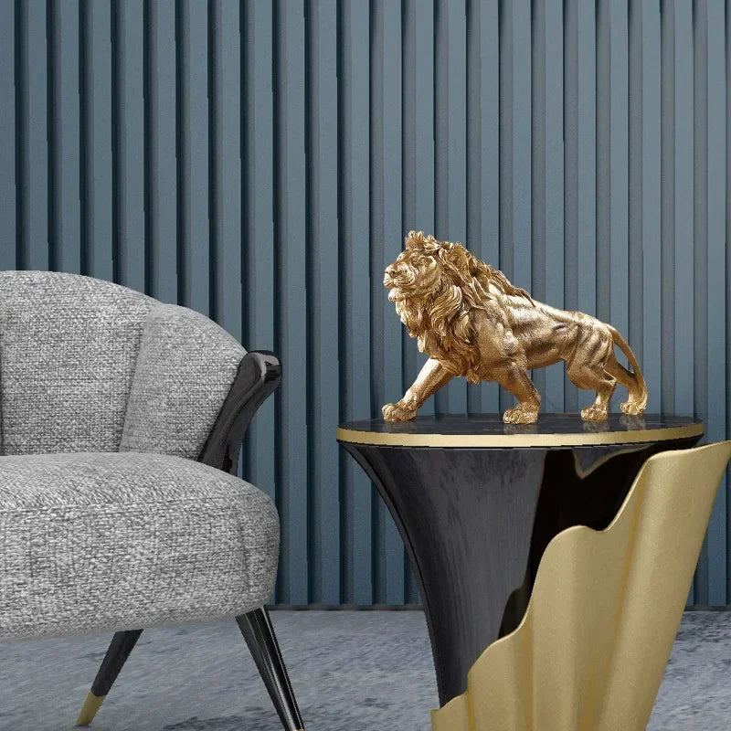 Golden Lion King Noble Luxury to Attract Wealth