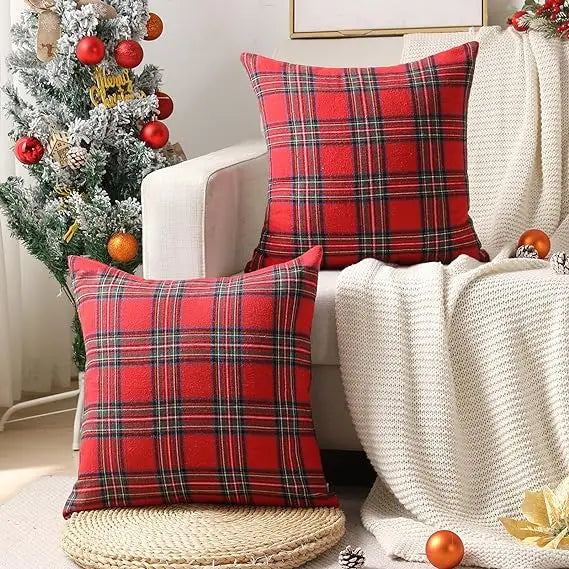 04 Vintage Christmas Cushion Covers for 2025